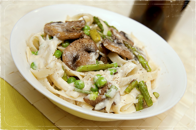 Fettuccine Alfredo Gussied Up